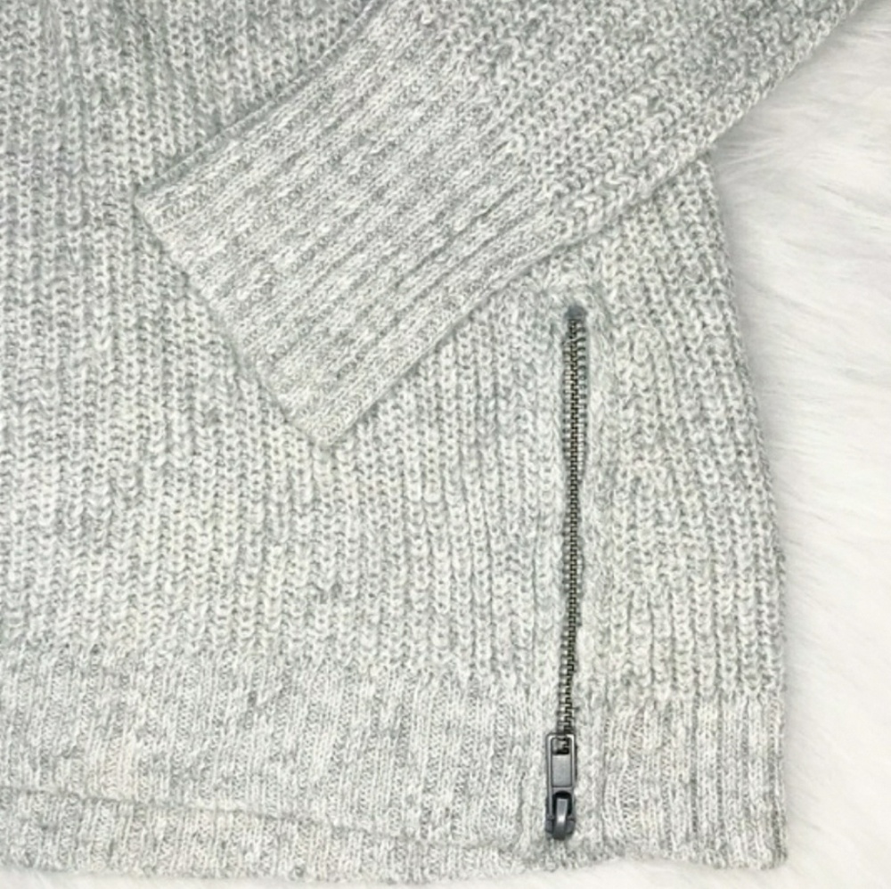 AE cold should sweater - Picture 4 of 4